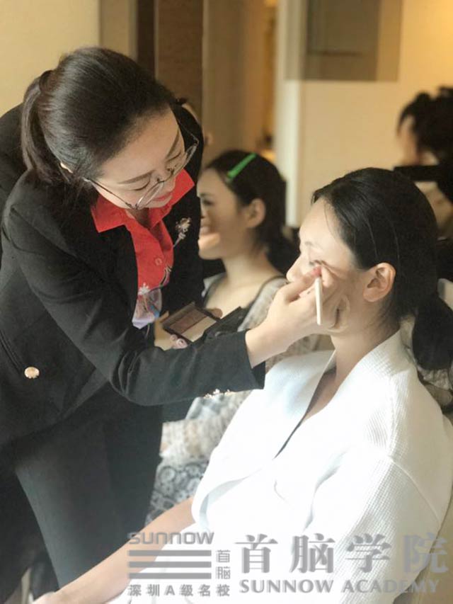 首腦學院精彩詮釋美麗事業 第12屆亞洲品牌小姐總決賽完美落幕！