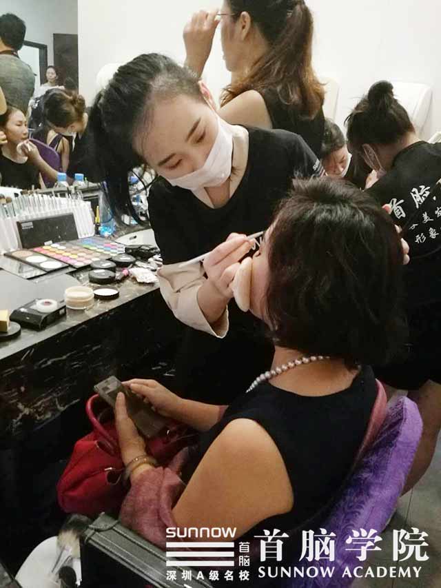 中國超級模特大賽深圳站啟動，首腦學院美麗聯動！