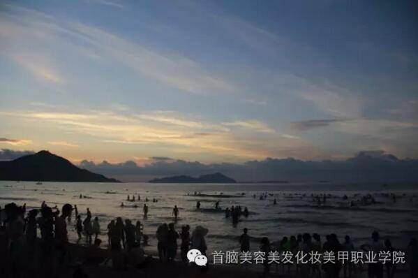 首腦學院歡樂夏游