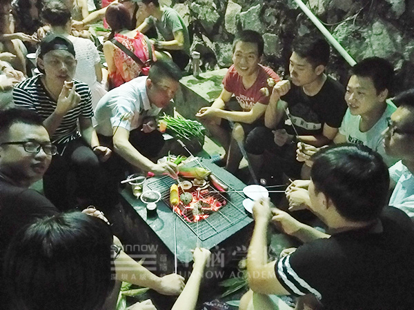 首腦學院歡樂夏游