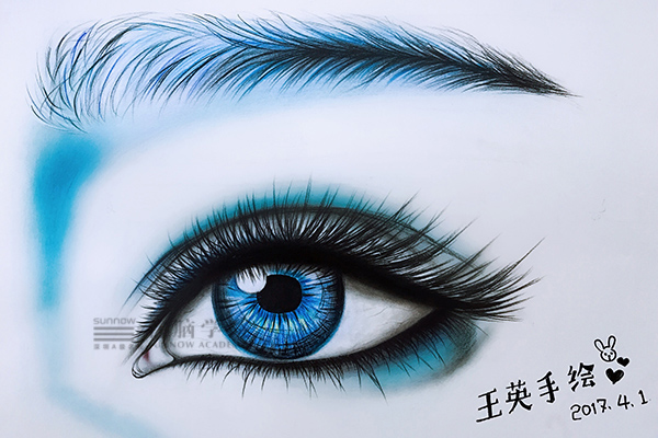 首腦學院南山校區美妝素描作品
