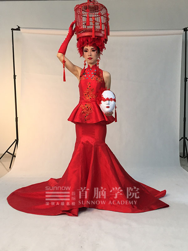 首腦學院龍華校區美容班劉暢
