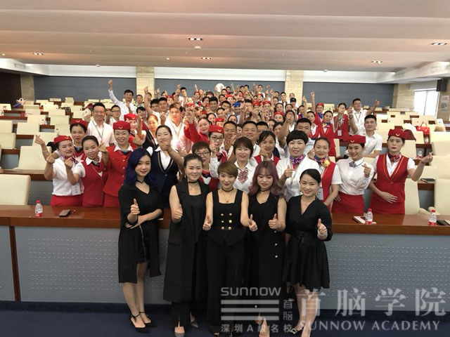 美麗不打折 魅力百分百——首腦學院與敏華控股集團強強聯手，打造盛世美妝