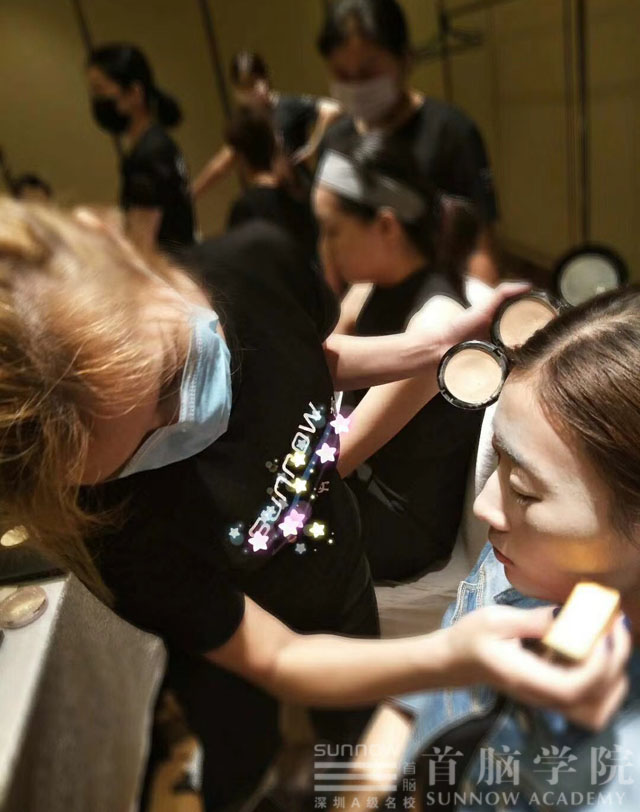2018國際友誼小姐大賽，讓世界與首腦共美