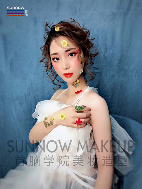 化妝學校