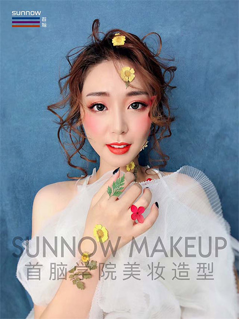 零基礎學化妝培訓學校哪家專業？沒有化妝基礎可以學化妝嗎
