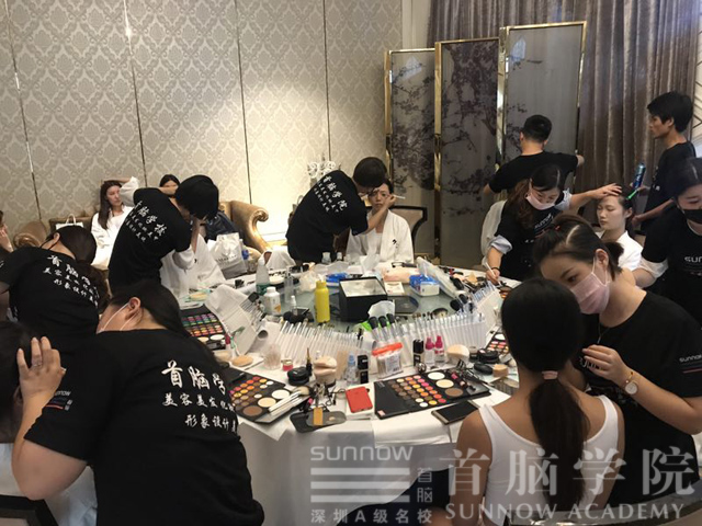從零基礎開始學化妝