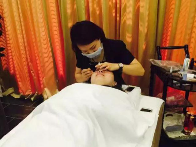 首腦學校
