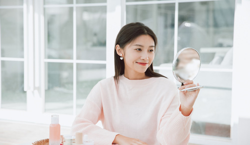 哪里有專業的化妝培訓學校