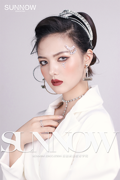 國內好的化妝培訓學校