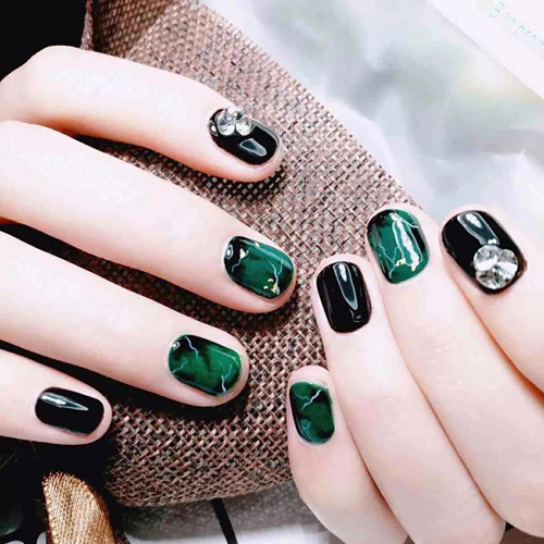深圳好的美甲美睫學校哪里有